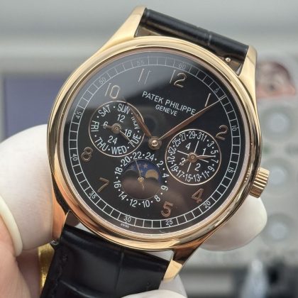 Reloj Patek Philippe 5074R Réplica AAA+ con Calibre 324Q y Fase Lunar Real 1108846011 - front view | Calatrava