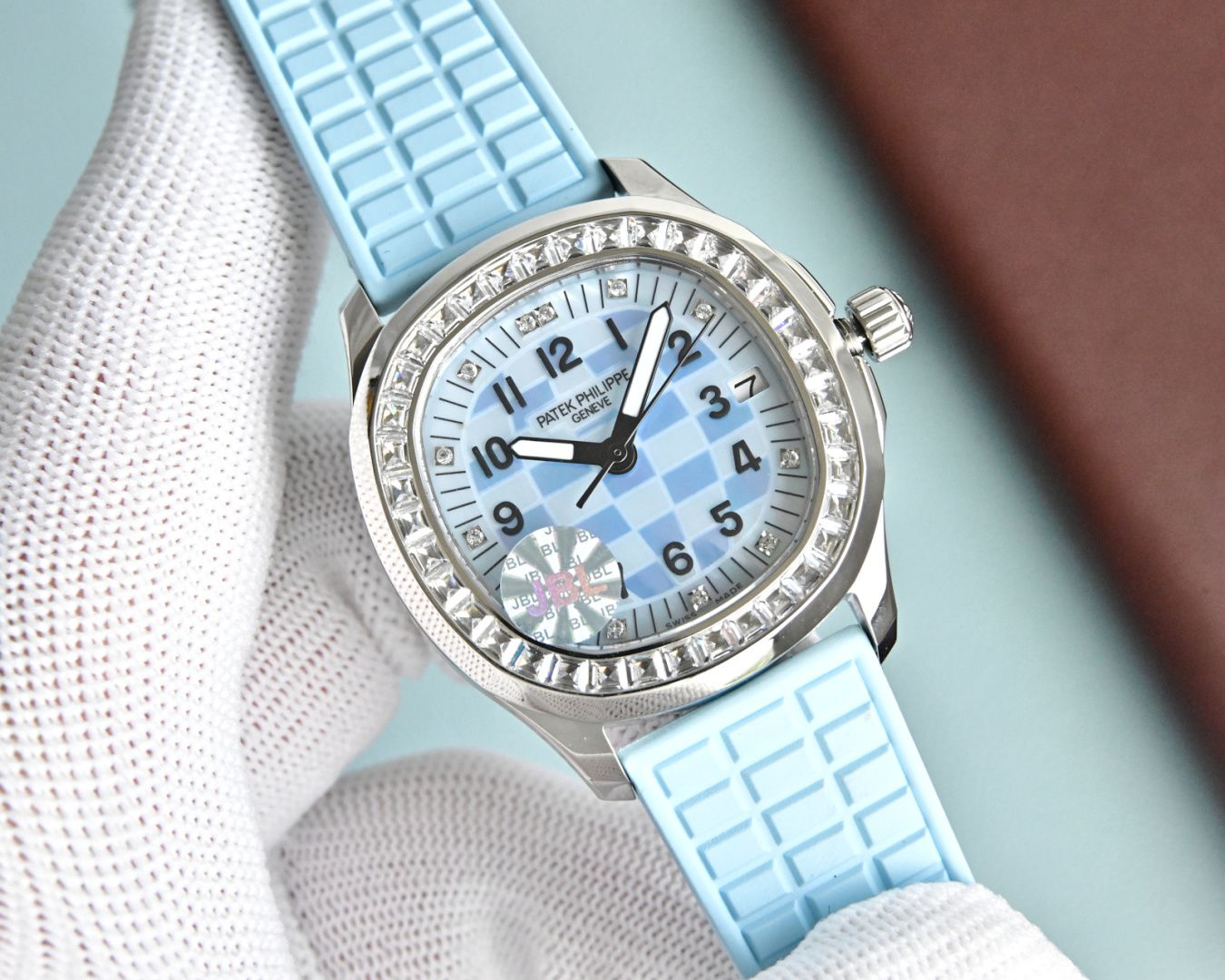 Réplica de reloj Patek Philippe Aquanaut para mujer, réplicas de relojes lujo contrareembolso 1125816503 - front view